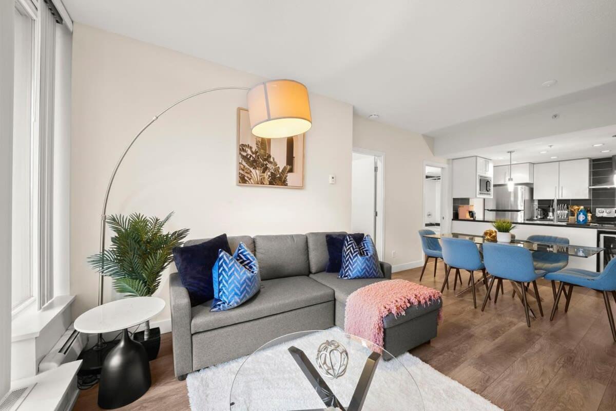 Dazzling Condo By Stadium Downtown With Free Parking Ванкувер Экстерьер фото