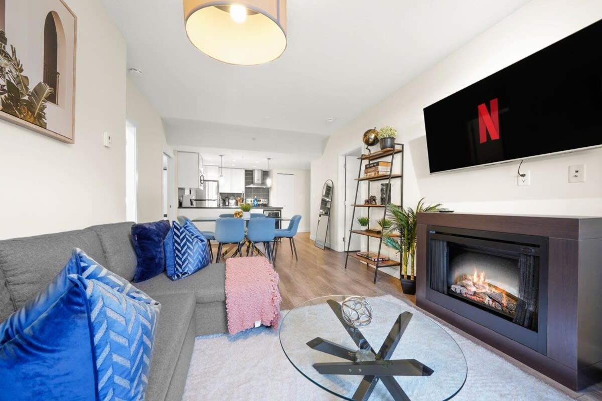 Dazzling Condo By Stadium Downtown With Free Parking Ванкувер Экстерьер фото